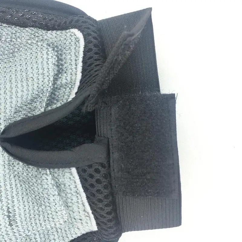 Horse Massage Gloves Pet Hair Gloves Silicone Horse Bathing Brush Breathable Horse Dehairing Gloves Horse Massage Scrubber